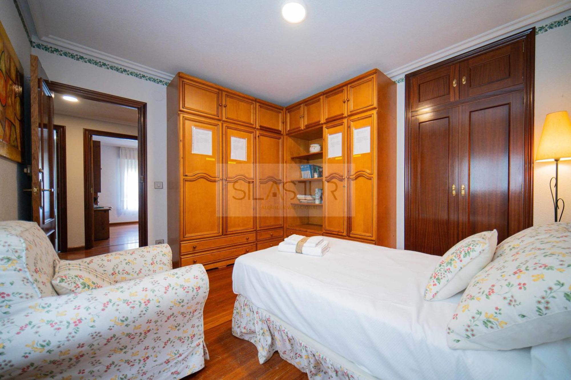 Duplex Las Piraguas Arriondas Bagian luar foto