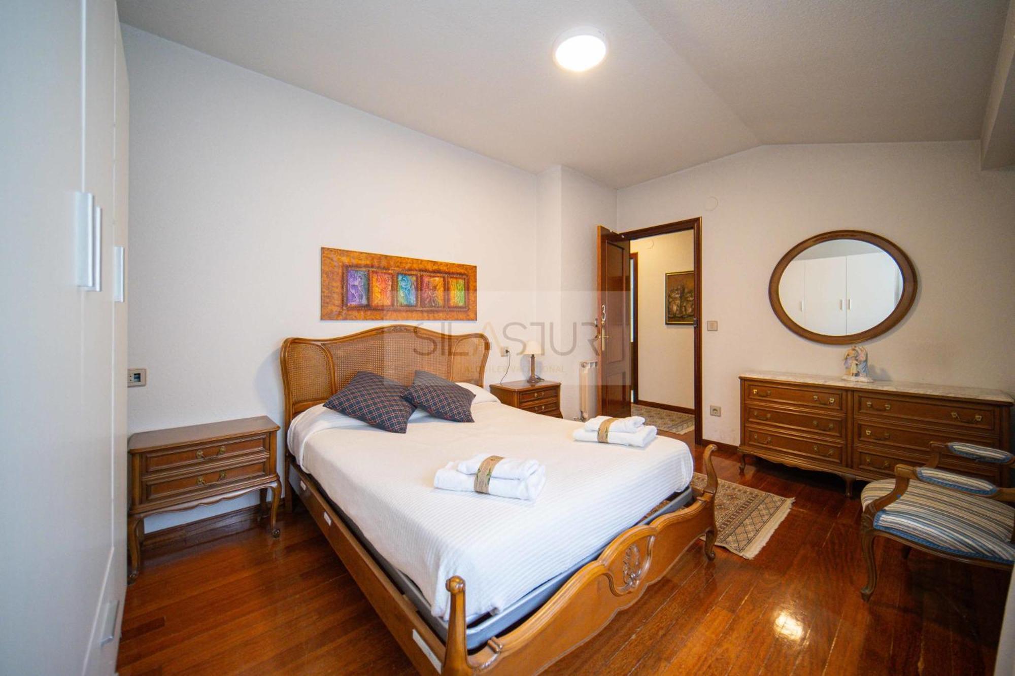 Duplex Las Piraguas Arriondas Bagian luar foto
